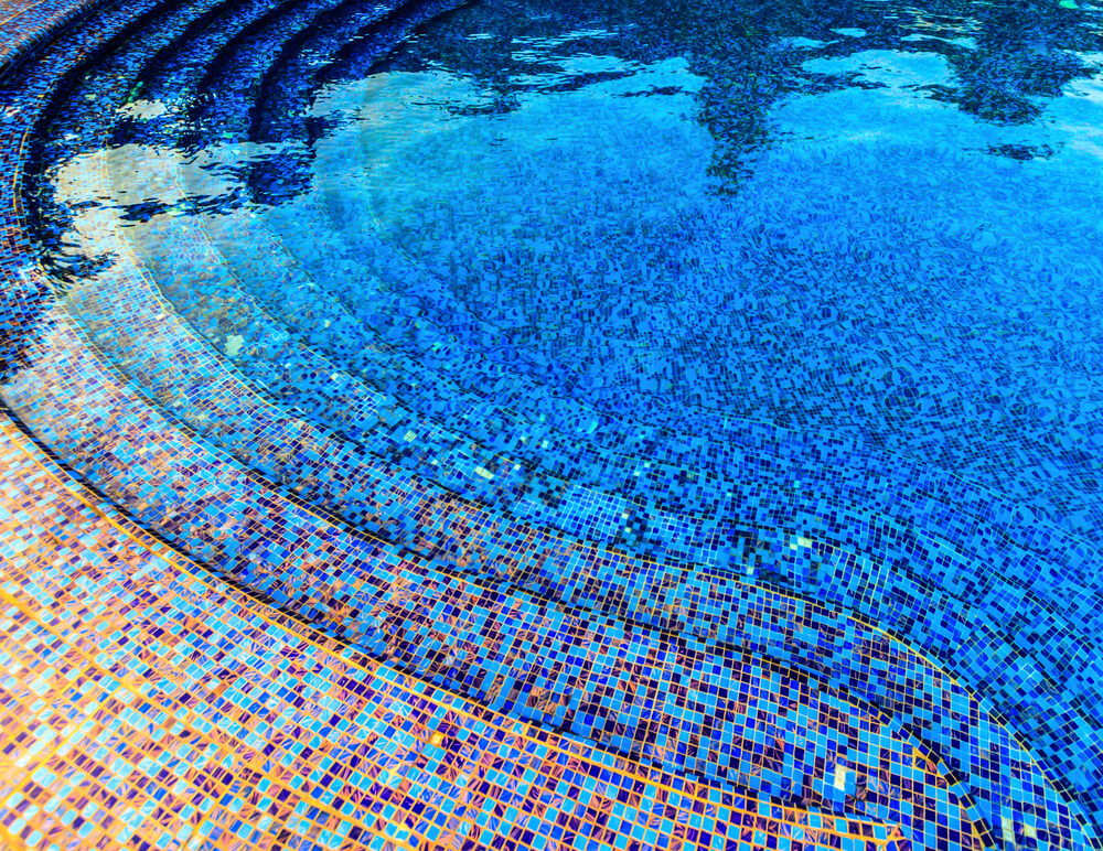 Are Mosaic Tiles The Best Solution For, Glass Pool Tile Pics