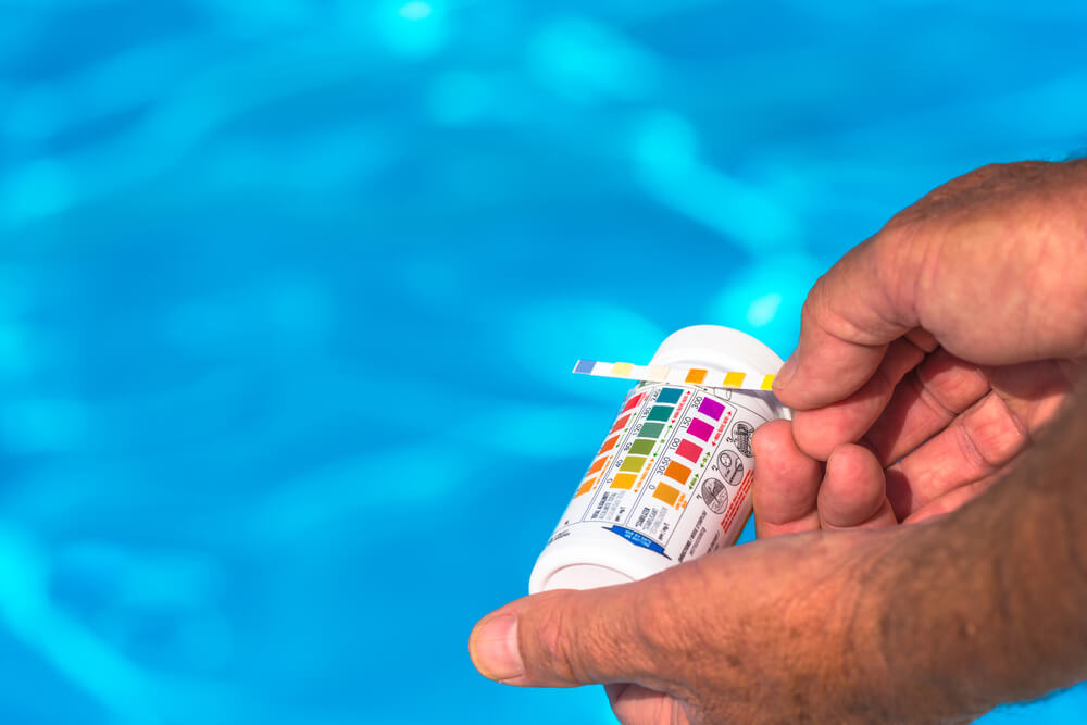 Checking the PH of a Private Swimming Pool