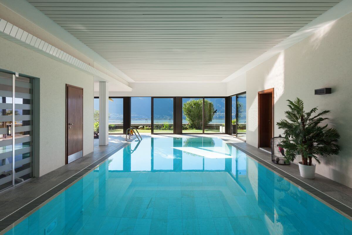 Luxury Indoor Swimming Pool Ideas