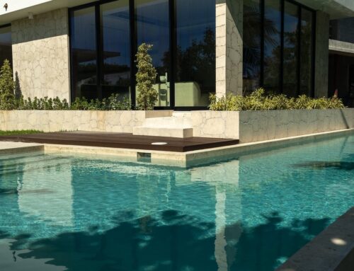 How to Choose Your Luxury Swimming Pool Design